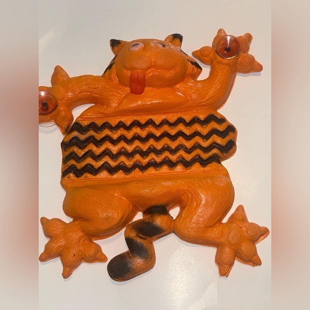 Tire'd Critters Soft window display critter, Cat w/tire marks, halloween